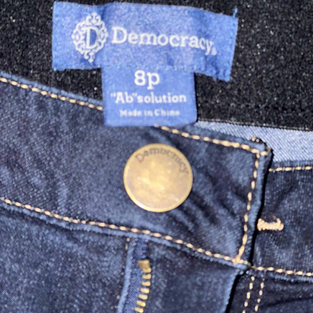 Democracy “Ab”solution Women's Itty Bitty Boot Cut Jeans - Picture 4 of 5